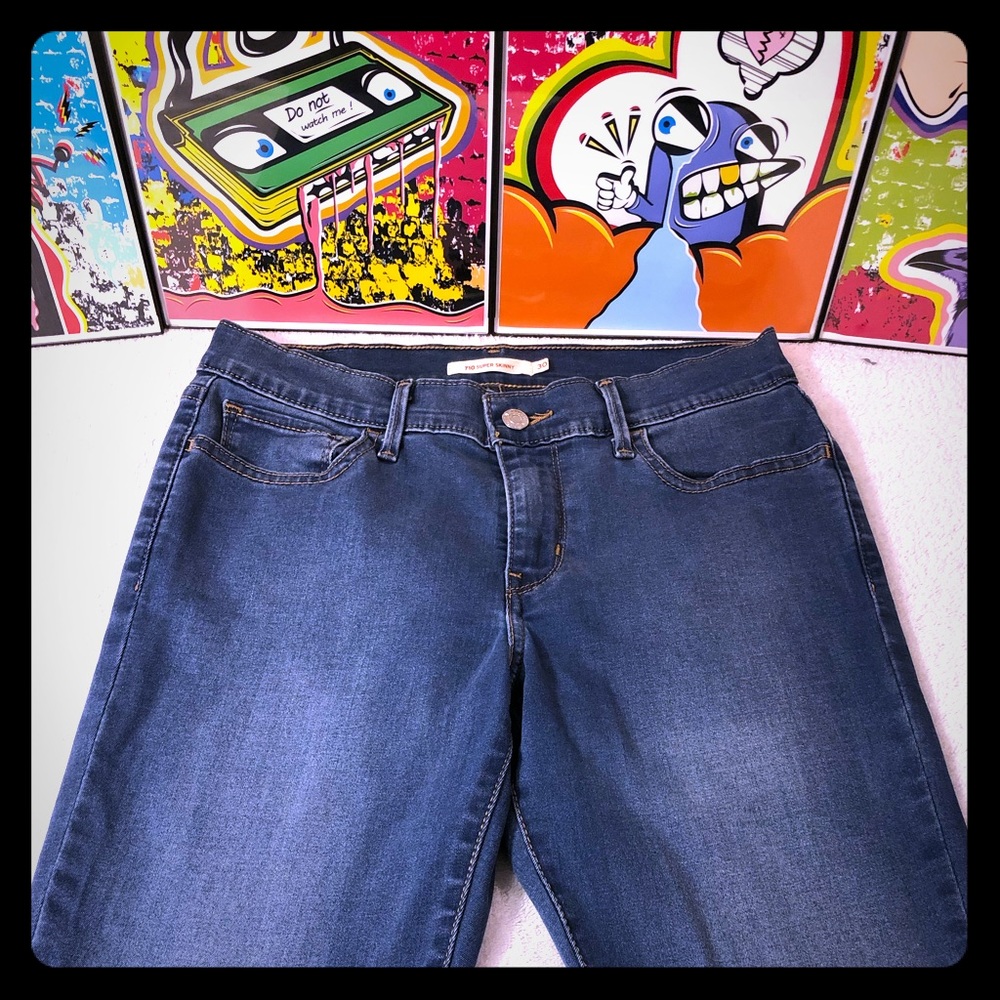 Levi’s Stratus 710 Super Skinny Jeans. Like-NEW!